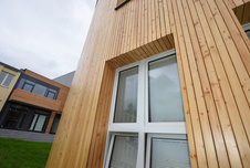 Sibírsky smrekovec Rhombus 28x68 mm