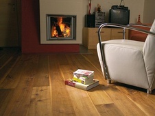 Weiss masívna dubová podlaha