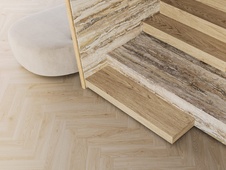 Dub Tea, ďalší krok 34 Vinylová podlaha s podkladom v tvare rybieho kosti